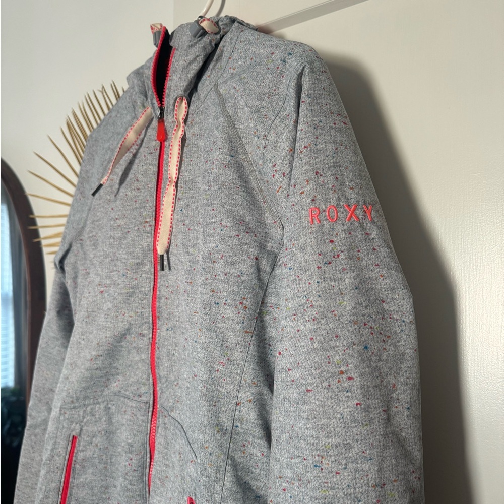 Womens Roxy Dry Flight 10K  snowboarding jacket.